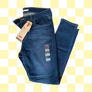 NWT Levi Jeans 711 Skinny